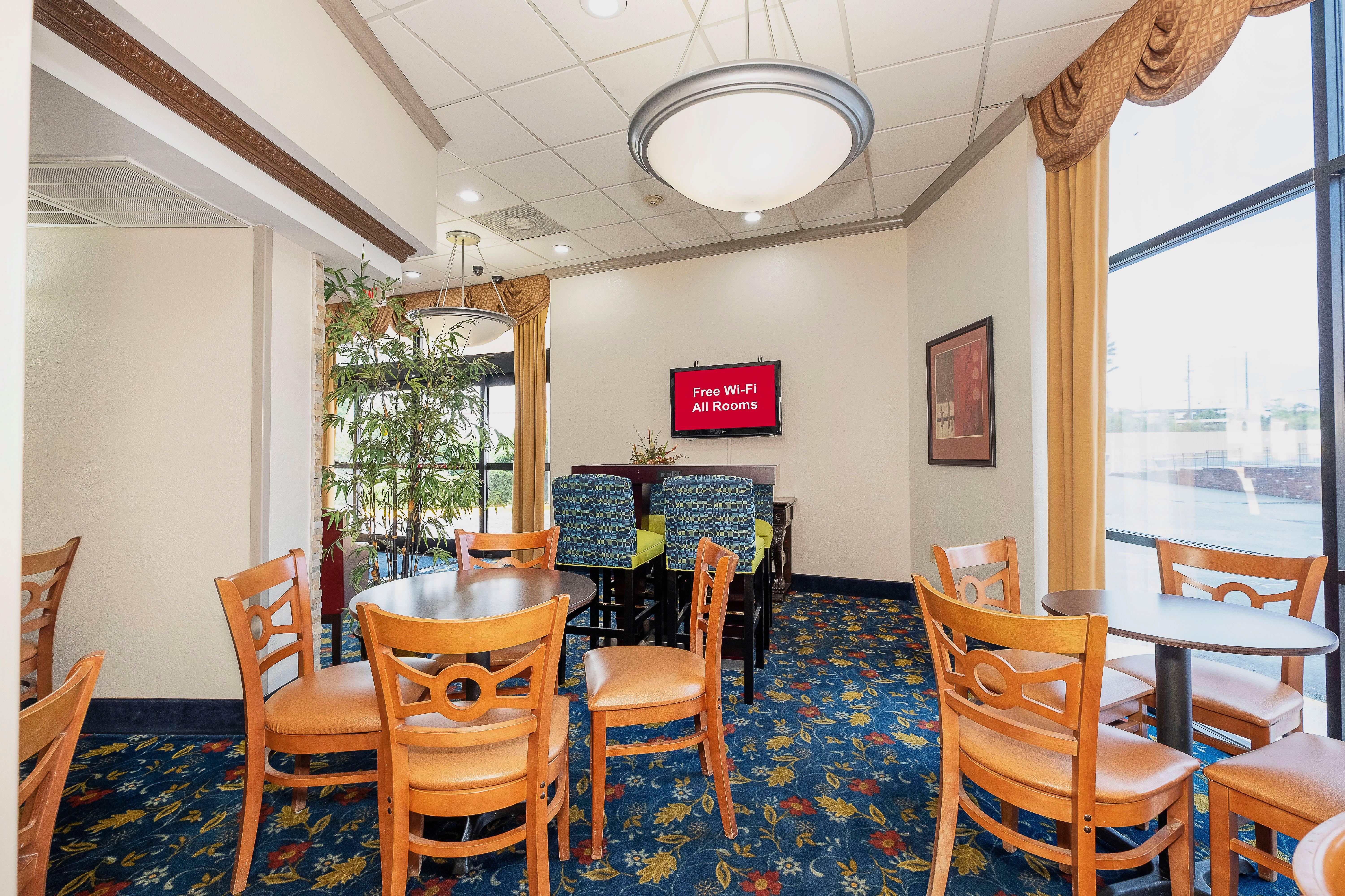 Red Roof Inn & Suites Macon Eksteriør bilde
