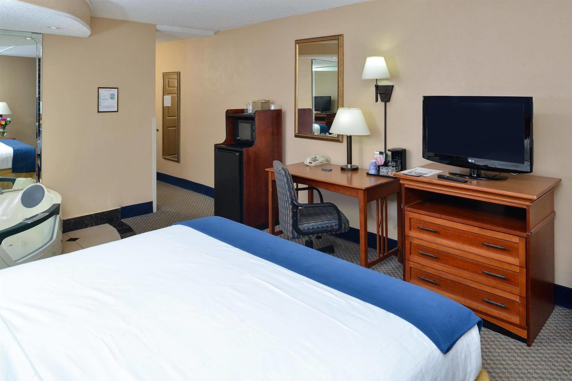 Red Roof Inn & Suites Macon Eksteriør bilde