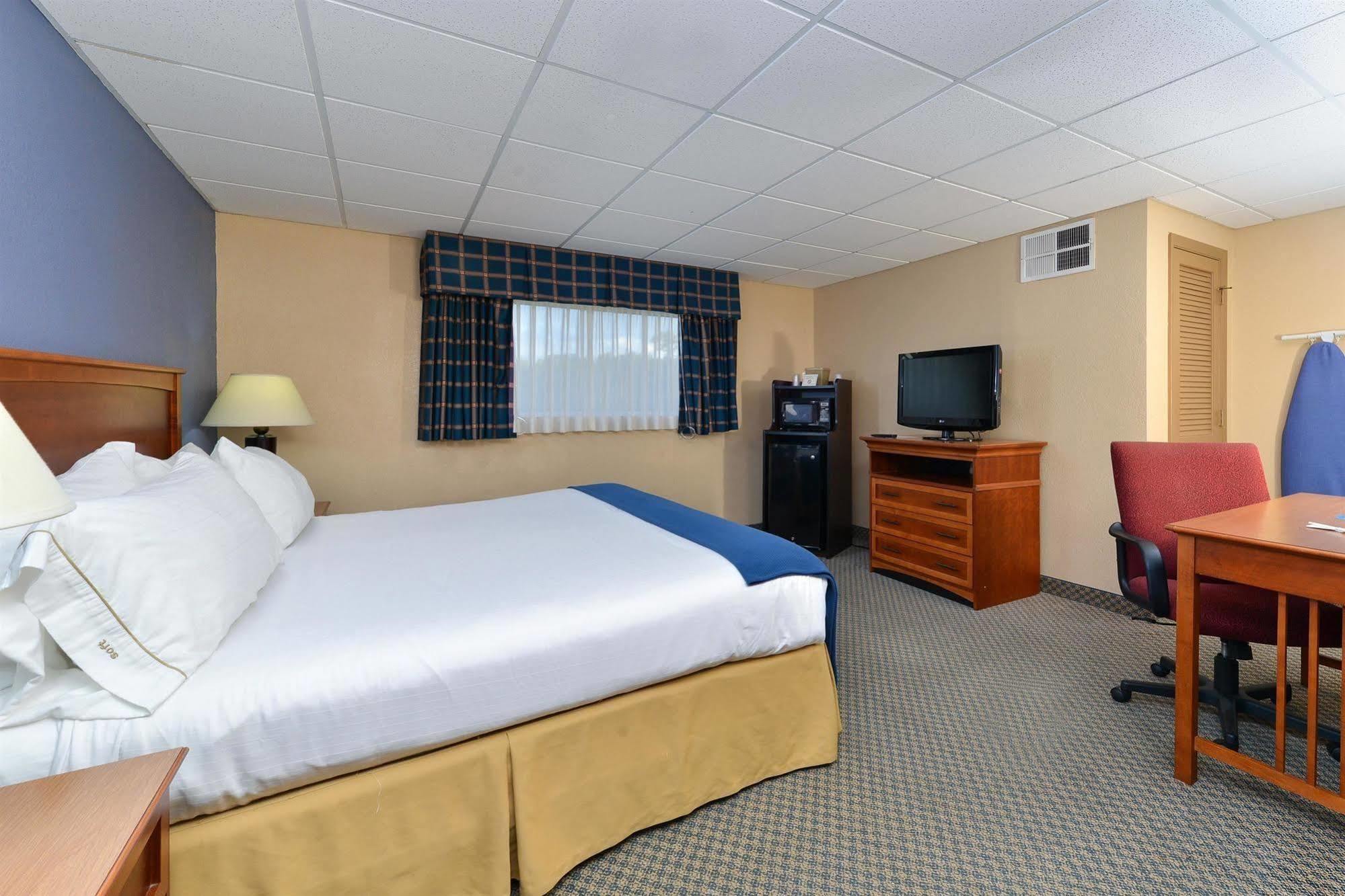 Red Roof Inn & Suites Macon Eksteriør bilde